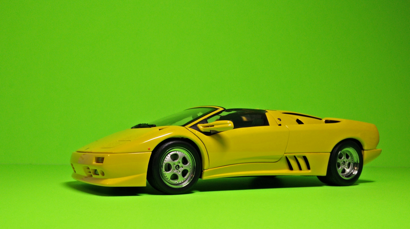 Illustration for article titled Running of the Bulls, Day 1: El Diablo Droptop